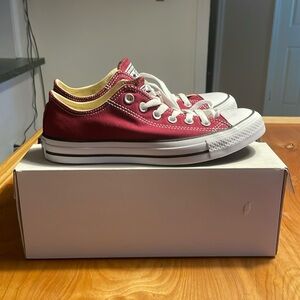 Burgundy Converse All Stars | Size W8/M6 | Never worn | No tags | No box